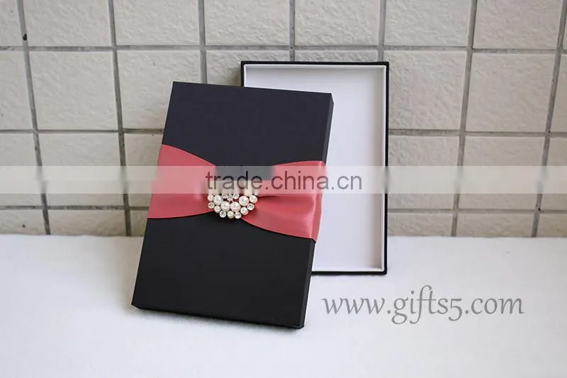 Elegant black packaging boxes for wedding invitations