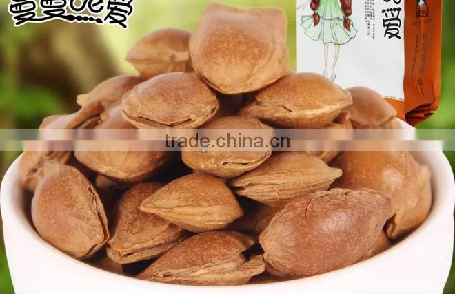 Save strength machine for peeling apricot