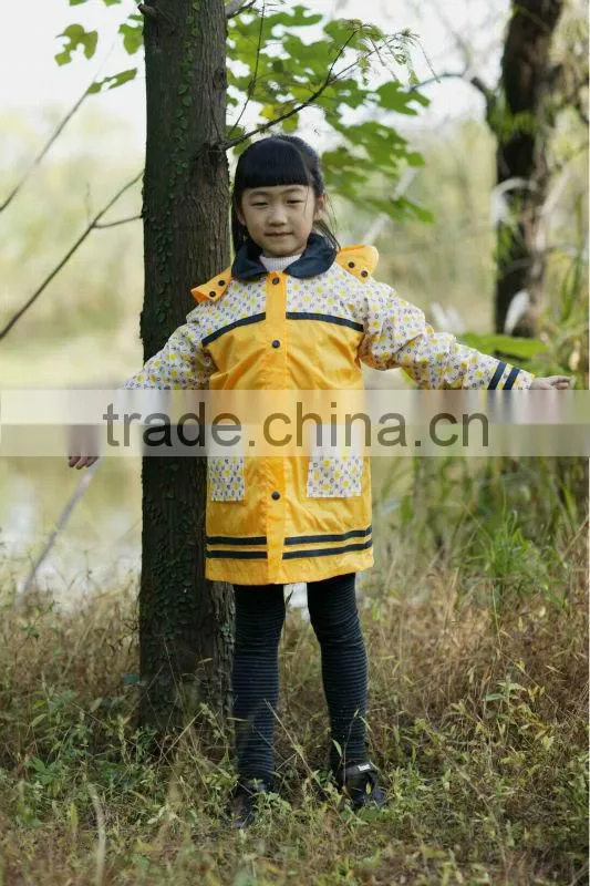 children fashion waterproof coat, rain clothes