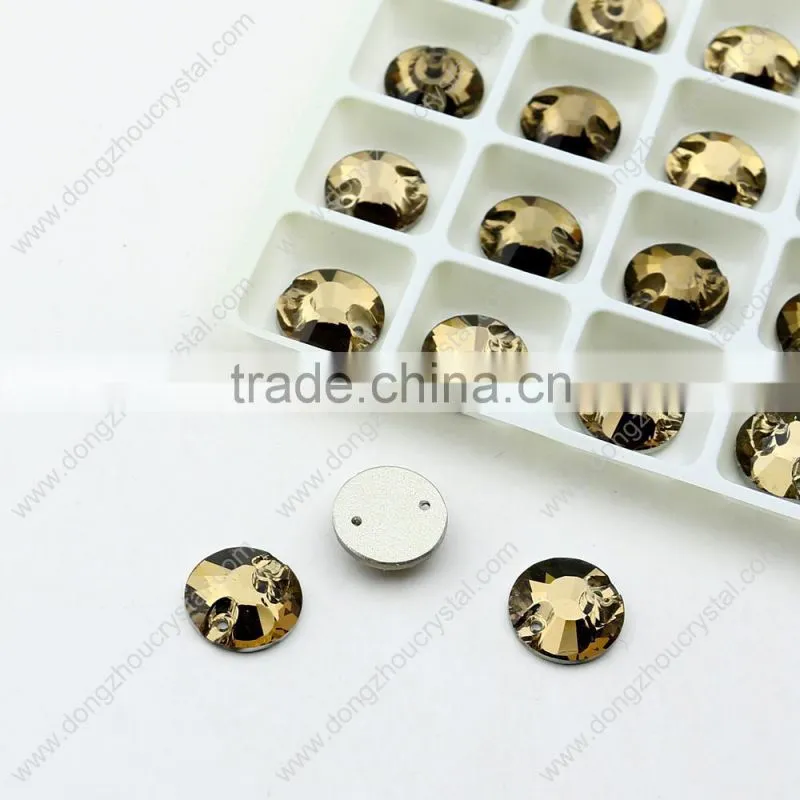 Hot Hot Hot! Fine cut! Fine transparency! Dongzhou high quality crystal sew on round stones