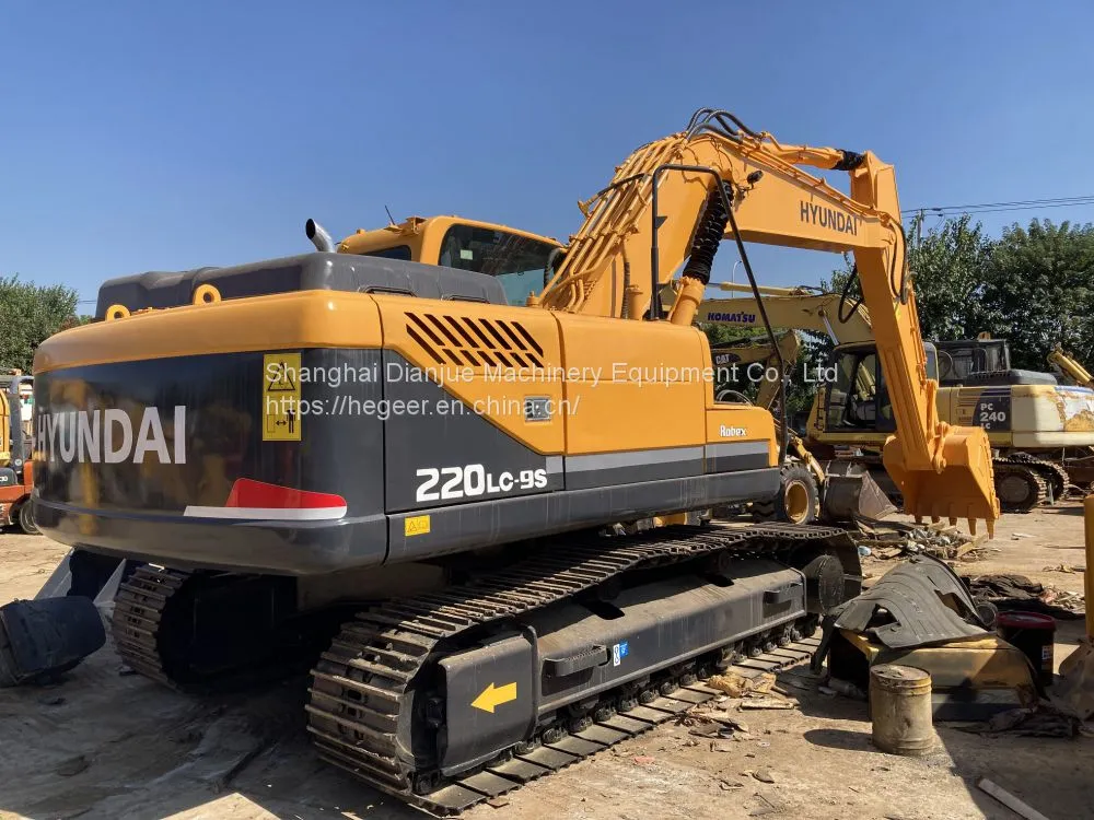 现代220LC-9S (1)