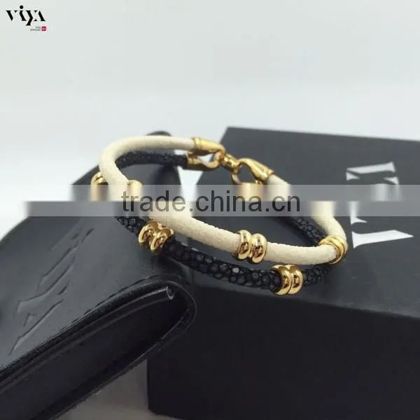2016 New Trendy Most Popular Wholesale New Year's Gift Item Luxury Stingray Leather Bracelet For Men