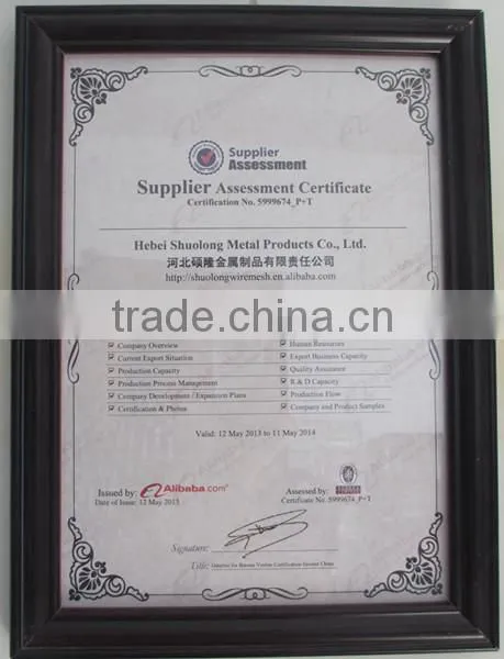 Stainless steel woven type fencing mesh