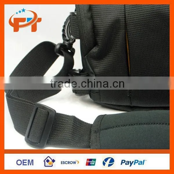 Shoulder Bag for Digital Cameras/Camcorders - Black