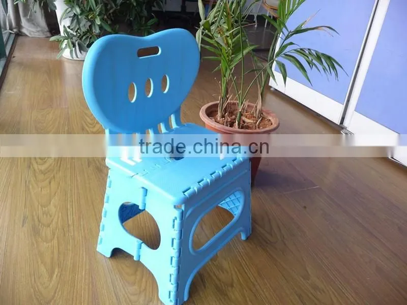 2016 New design plastic kids portable folding step stool with backrest