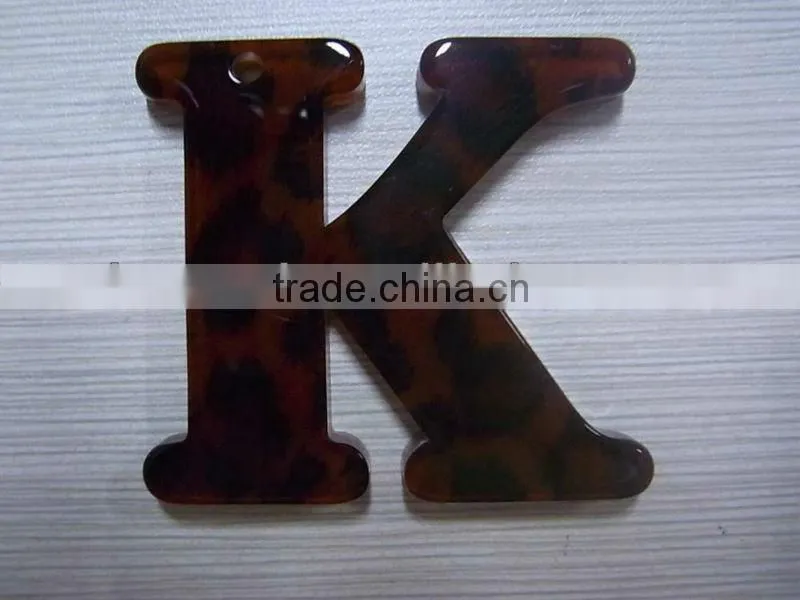 letter label