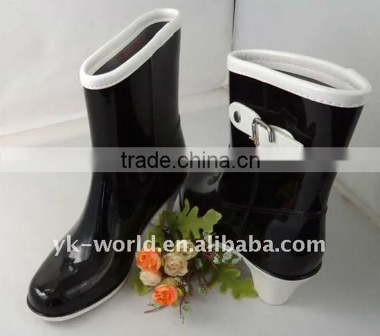 Ladies' high heel rain boots-black,pvc