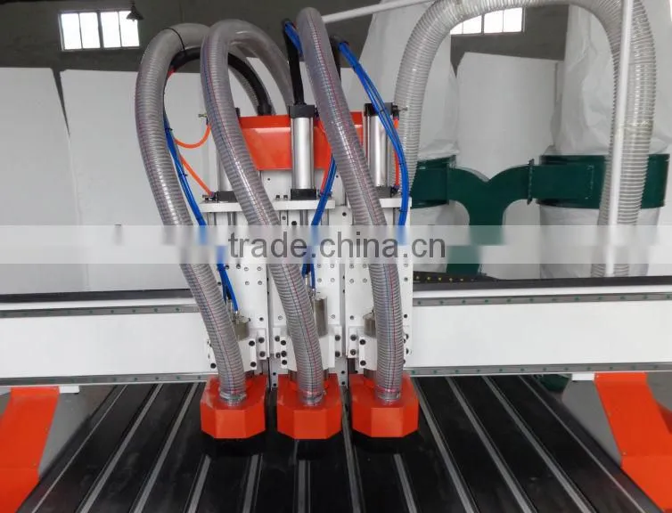 3 Tools 3 Spindles Auto Changer Wood CNC Engraving MacheChanging 3 Spindles With Original NcStudio System Dust Collector ZK-1325