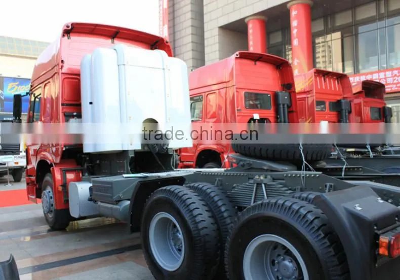Sinotruk Howo Euro3 340hp 6*4 CNG prime mover