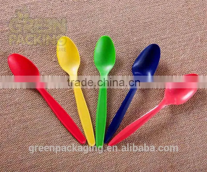 Disposable dinner custom printed disposable cutlery spoons forks and knifes HLF01