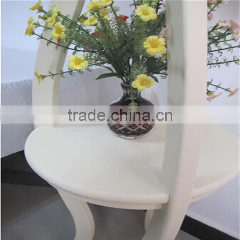 2015 Bedroom, living room corner faceplate shelf