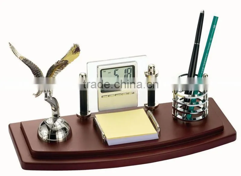 golf wood desktop for office gift clock