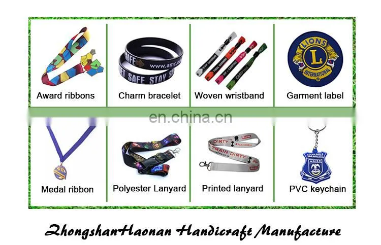 Custom your logo printed on polyester fabric woven label