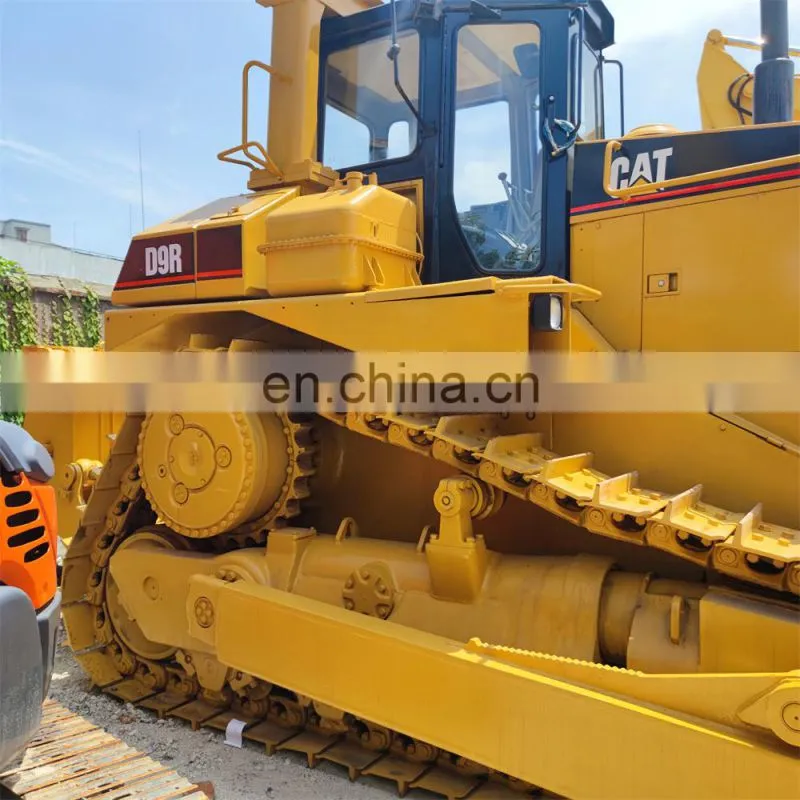 Second hand Japan CAT road construction machine Caterpillar D9R crawler bulldozer in Shanghai China
