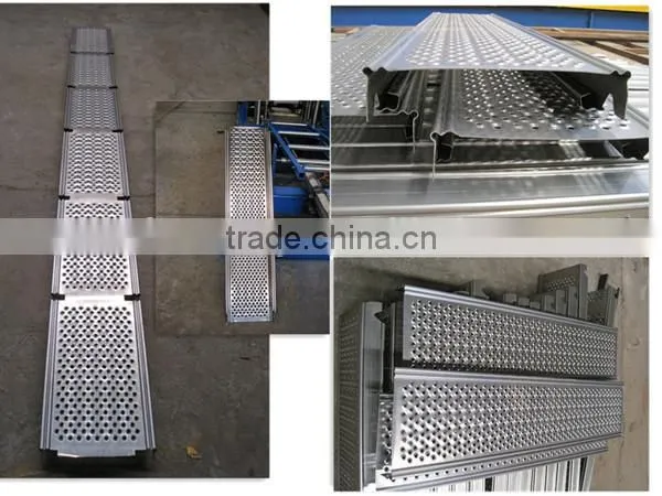 Automatic top quality metal stud and track scaffolding walk board galvanized steel floor deck machine