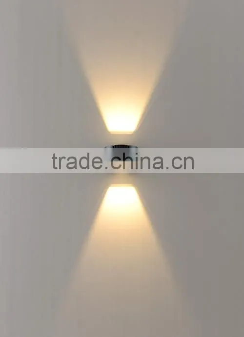LED wall light die casting aluminium alloy up and down lighting IP54 waterproof