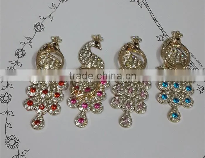 Ring Holder Smart Ring Stand Metal Rhinestone Peacock