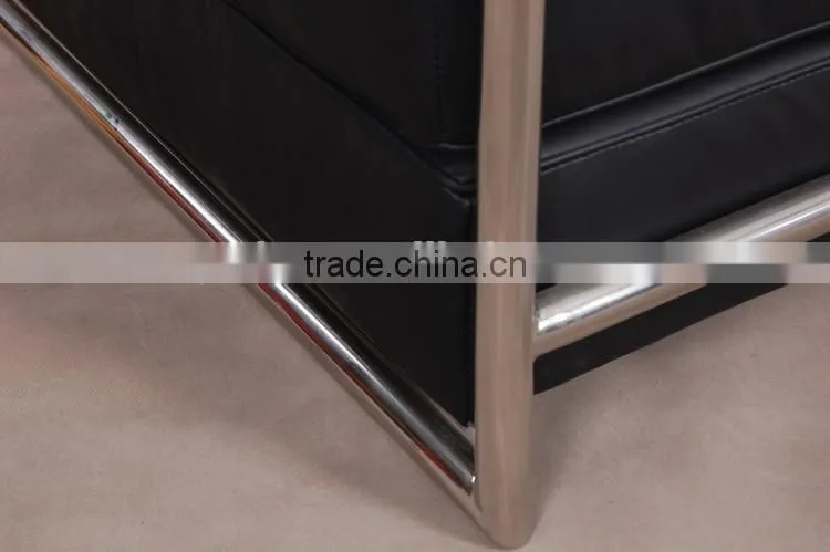 Cheap genuine leather black eileen gray daybed for sale made in China