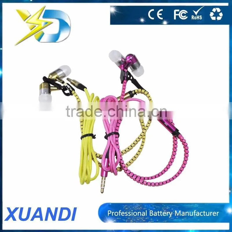 Metal stereo in ear earphone wired headphone with mic