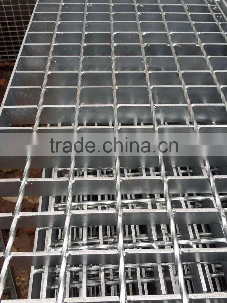 Grating Metal 32x3mm