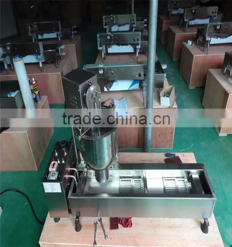 450pcs per hour commercial donut filling machine/ donut making machine HJ-CM010