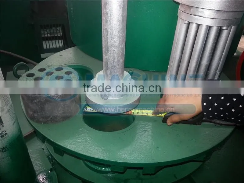 2016 High quality and competetive price BBQ Charcoal briquette machine