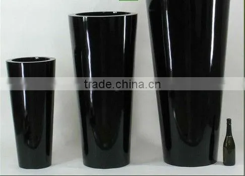 Ceramic finish flower pot and tree planters for garden