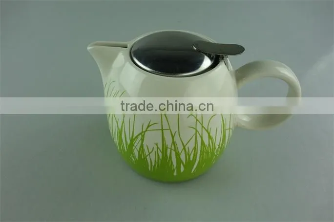 stock cheap popular small white porcelain leaf-shaped dish, good quality porcelain dish with cheap price