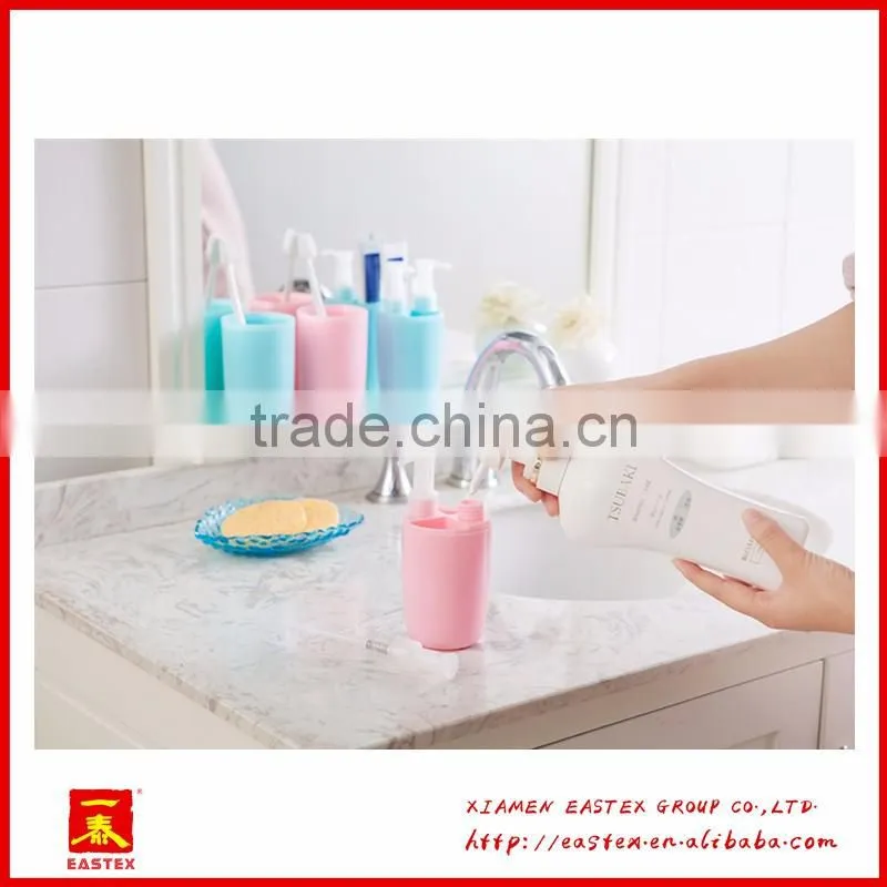 hot sell good quality Plastic toothbrush case portable travel toothbrush case can hold shower gel shampoo