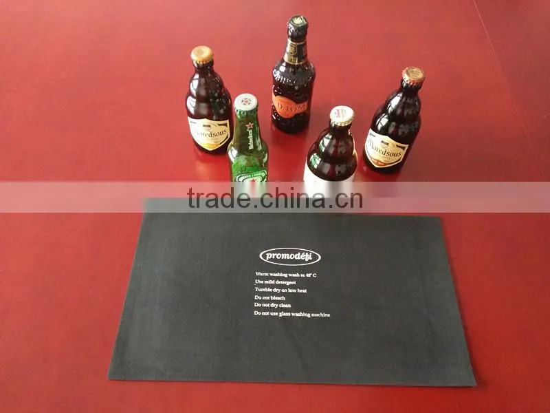 Custom colorful Printed non-slip bacardi rubber bar mat light