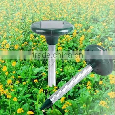 Environmentally Solar Ultrasonic Pest Repeller / Repel mouse snake