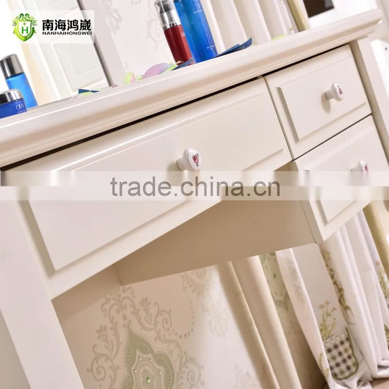 Modern White Wood MDF Panel Simple Vanity Korean Furniture Dressing Table