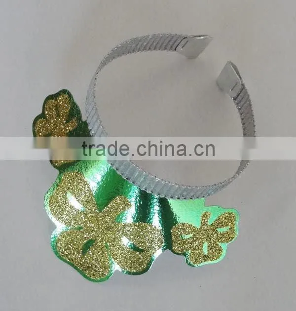 toy crown tiara