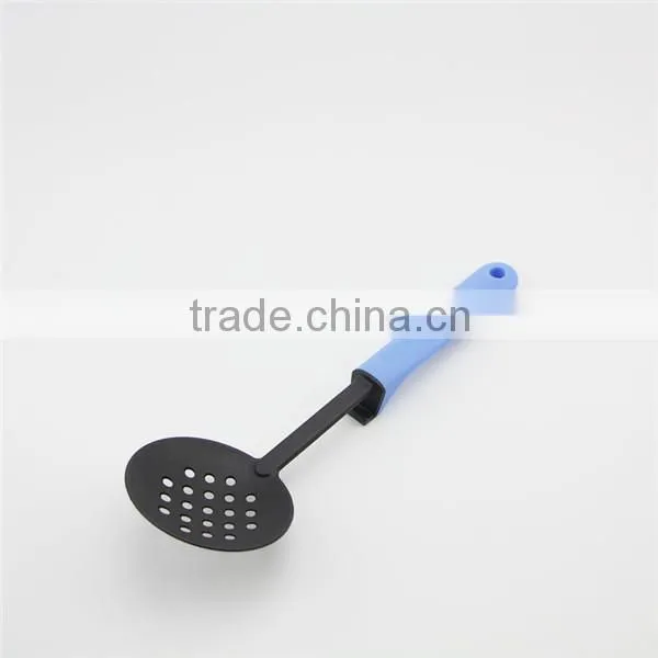 Fashionable nylon bonny kitchen utensils