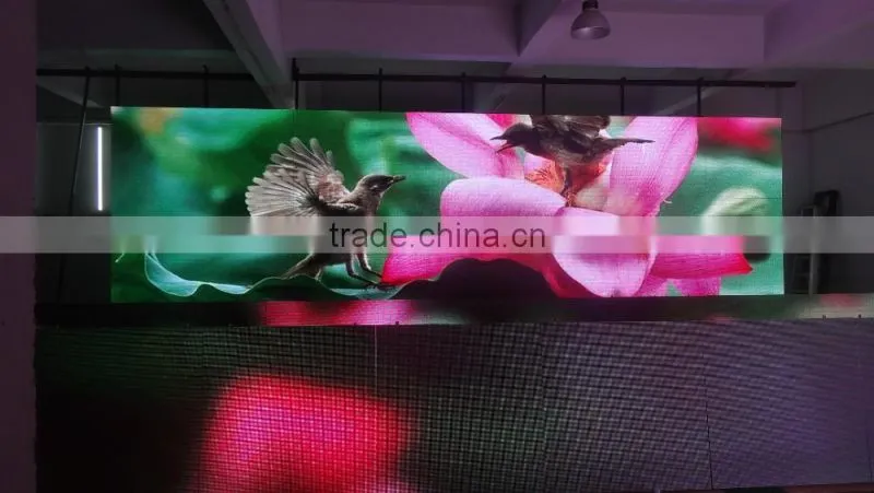 High brightness indoor P2.5 P3 P3.91 P4 P4.8 P6 football stadium perimeter led screen