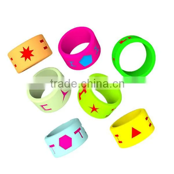 2015 china excellent custom soft swing ring wholesales