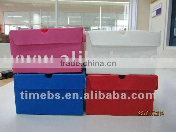 Corrugated plastic shoe box