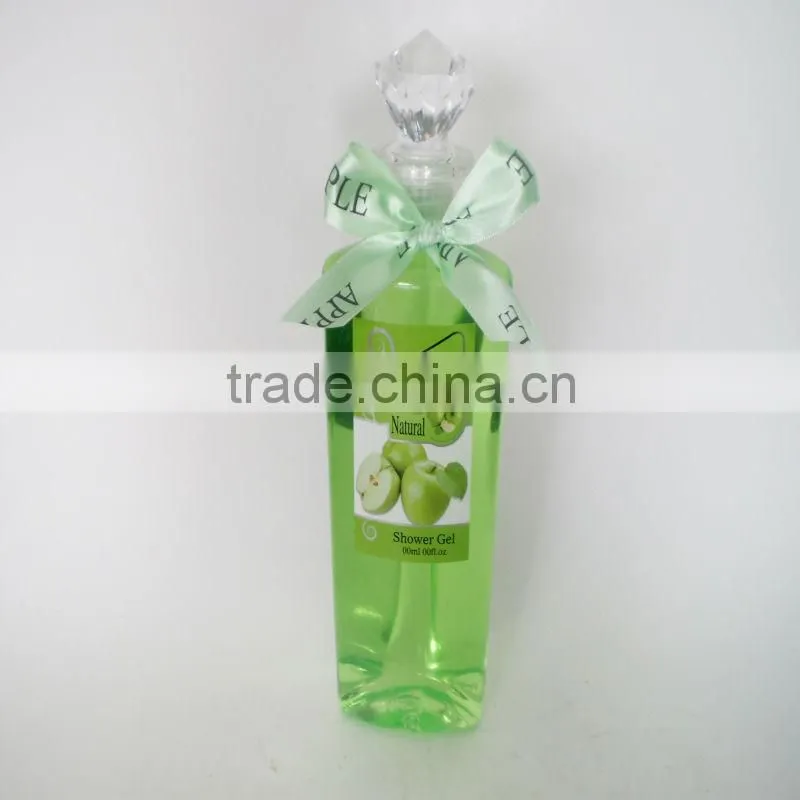 body wash/ hand soap/ shower gel