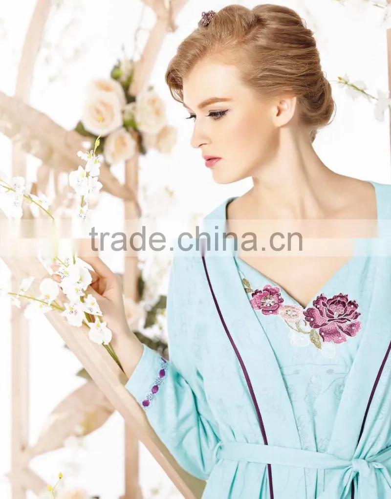 2016 Latest adult spring two piece pajamas