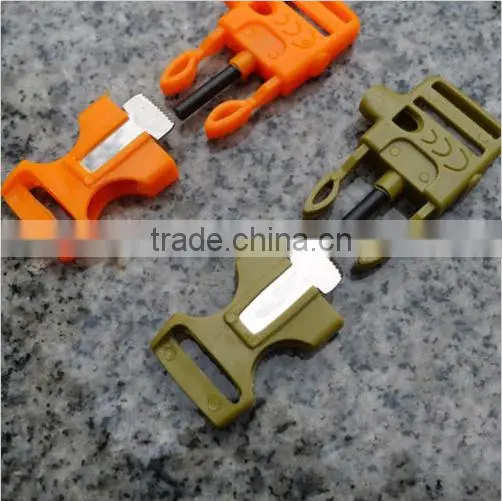 2016 Side Release Whistle Buckle w/ Flint Fire Starter&Striker For Paracord Bracelet