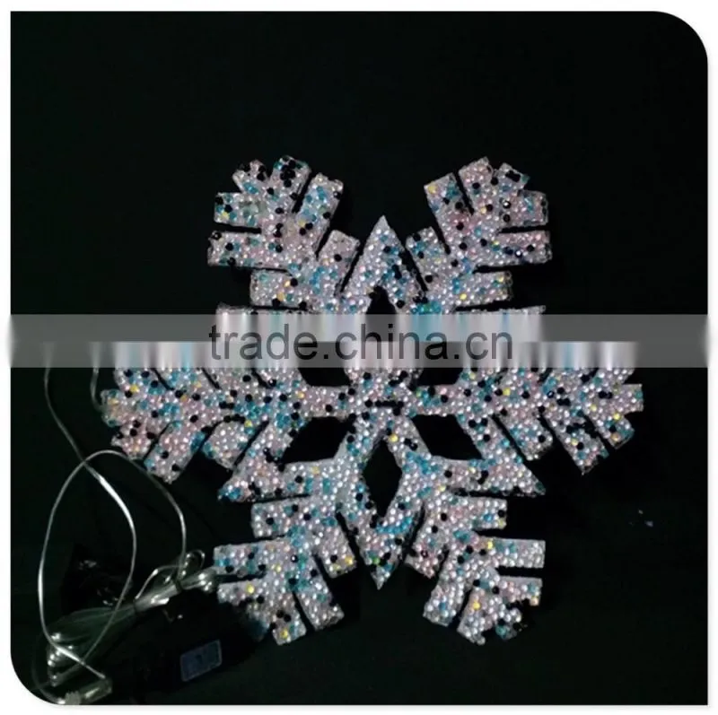 snowflake motif holiday decorative light