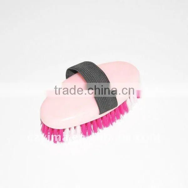 horse body brush with easy-grip strap/grooming brush