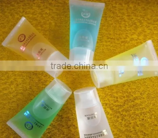 Hotel using shampoo single bottled