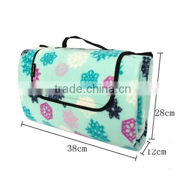 2015 Useful Anti-slip Waterproof Outdoor Beach Picnic Products Kids & Adult Folding Camping Tent Floor Sleeping Mat