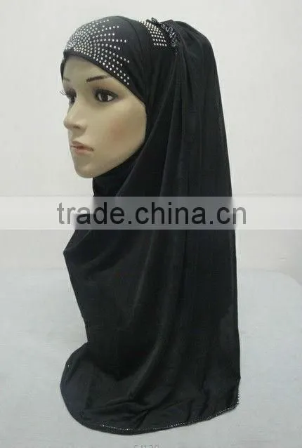 H182 latest soft silk muslim hijab with rhinestones
