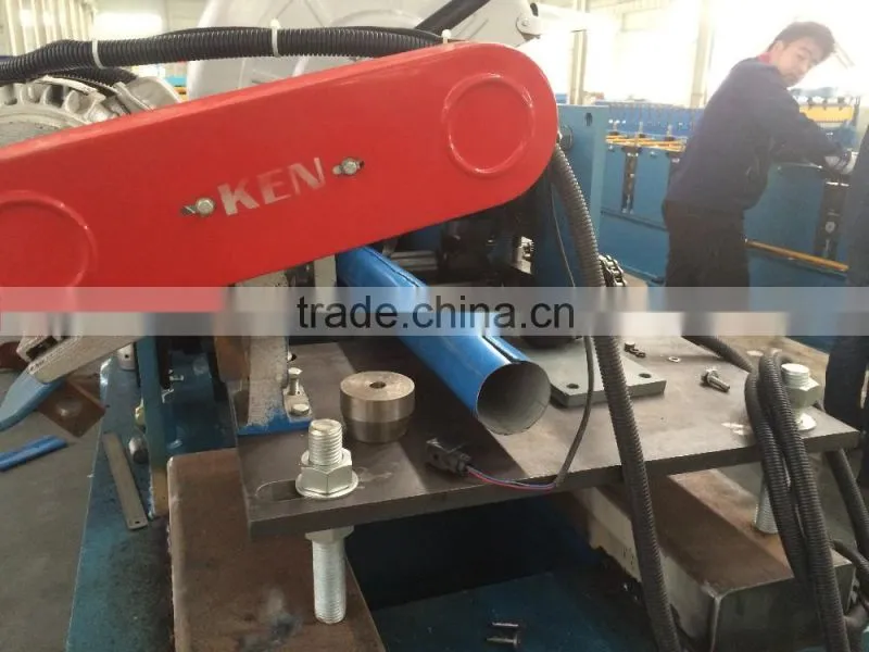 Steel pipe forming machine