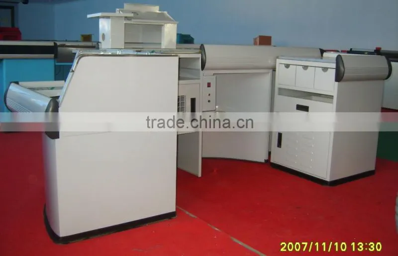 Hot sell good cheap blue color supermarket checkout counter with conveyor belt (YB-H08)
