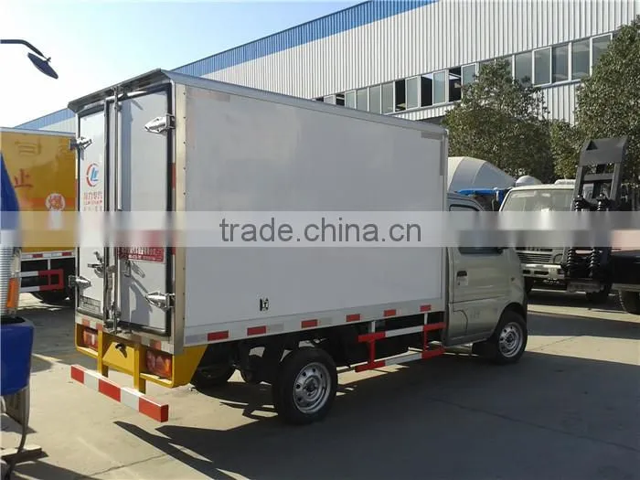 Yuling 2T freezer truck mini van truck cargo box van truck fiberglass van truck food box van truck