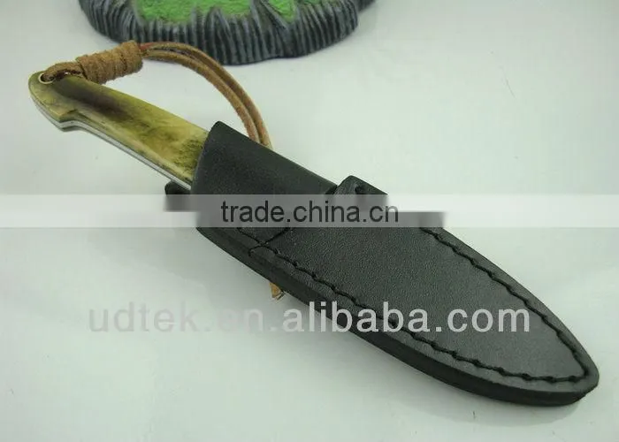High Quality Animal Bone + Steel Handle OEM Damascus Steel Hunting Knife Hand Tool UDTEK01305