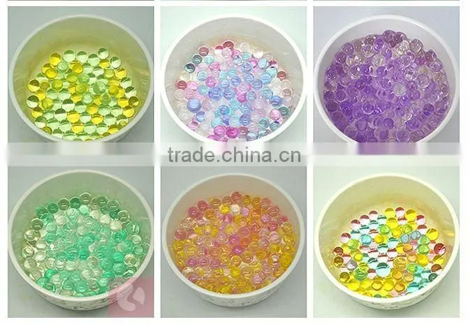 Clear water jelly balls for wedding centerpiece